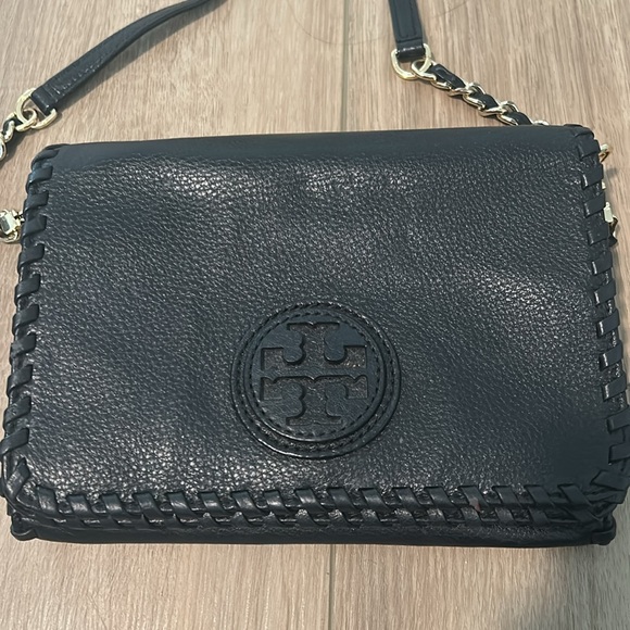 Tory Burch leather purse - Picture 3 of 5